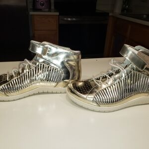 Gold Sneakers Tsubo by Timo Weiland Gold Hightops